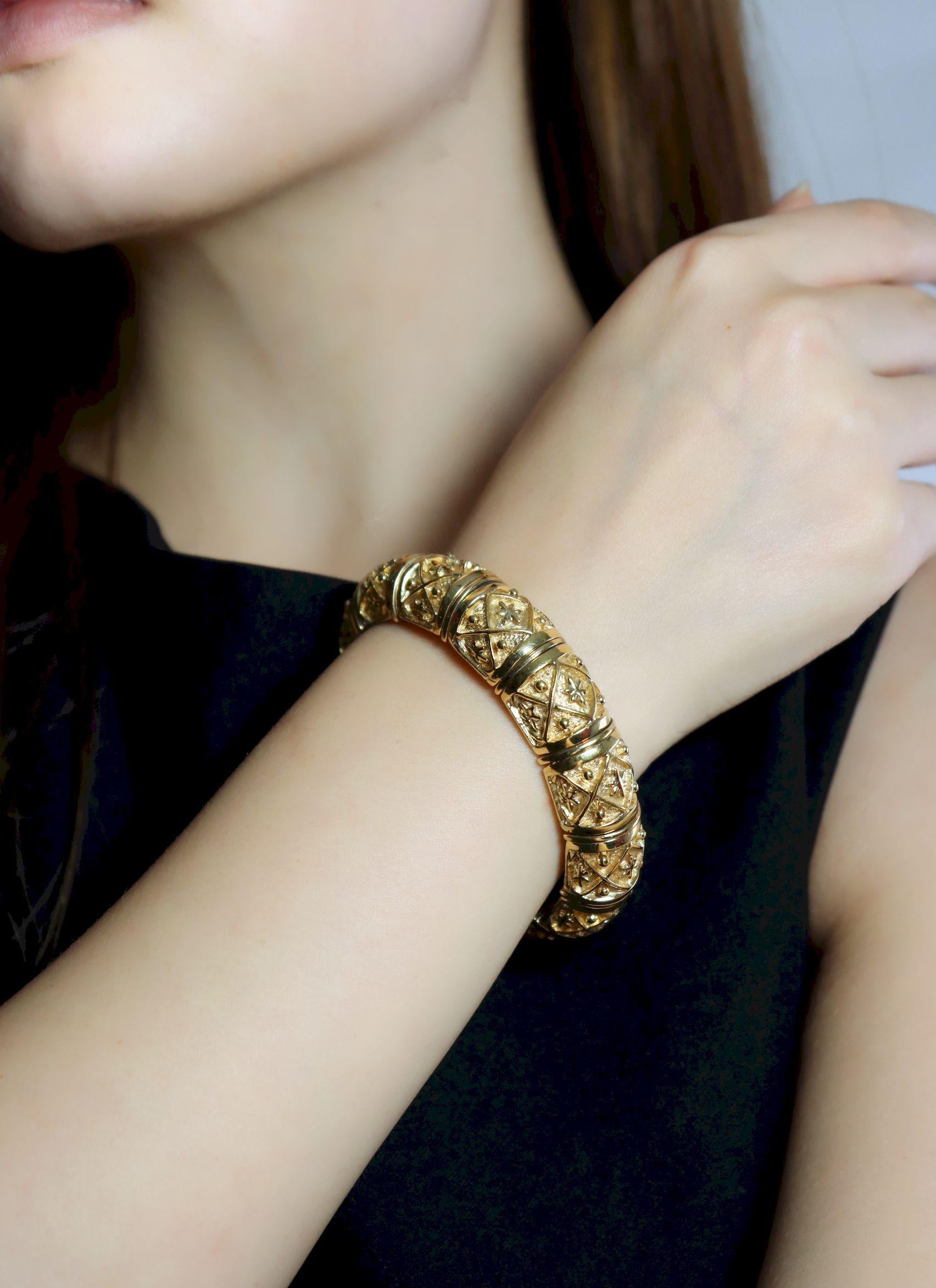 Vintage Gold Tone Engraved Bangle Bracelet