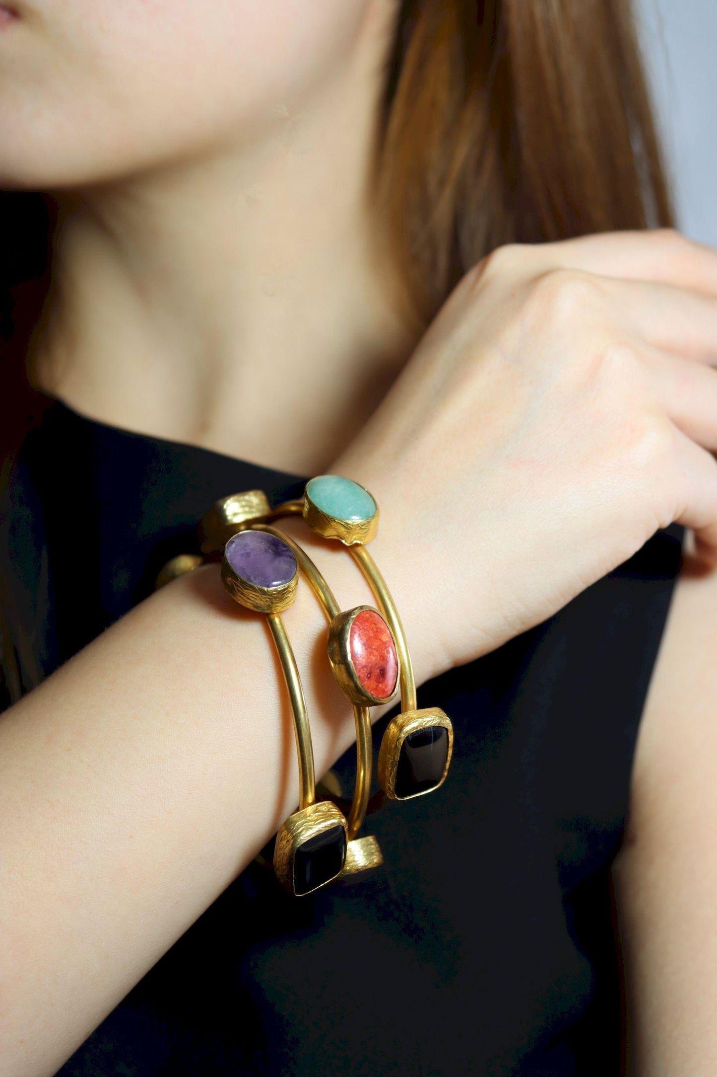 Vintage Gold Tone Three Stands Muti-Stone Bangle