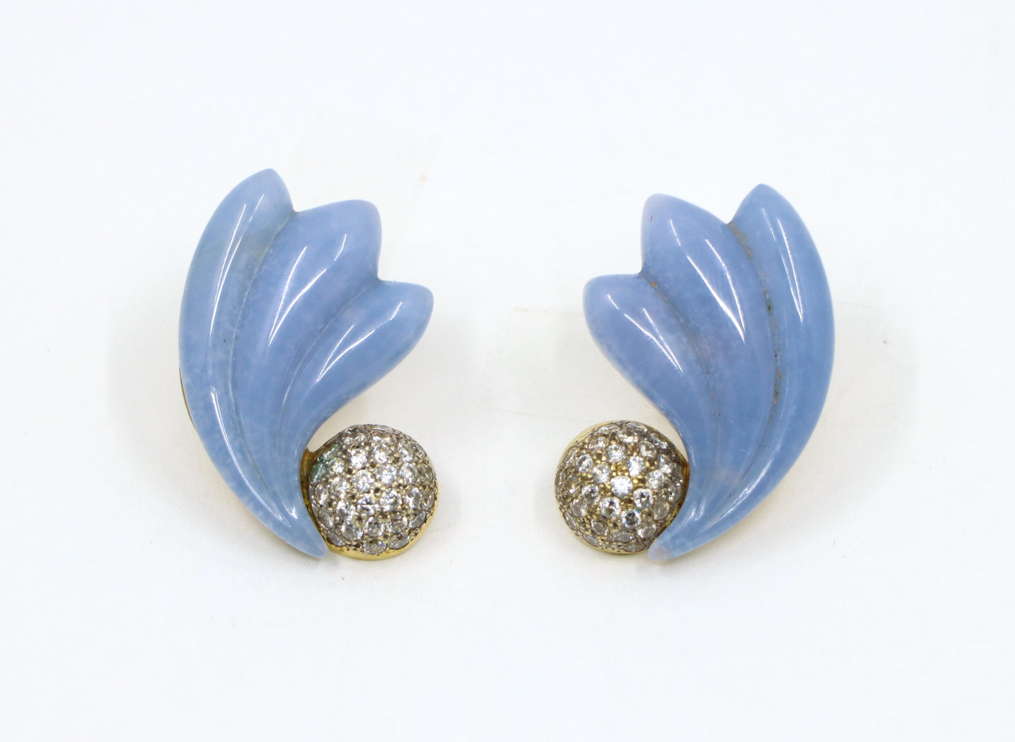 Vintage 18K Gold Blue Chalcedony Diamonds Earring