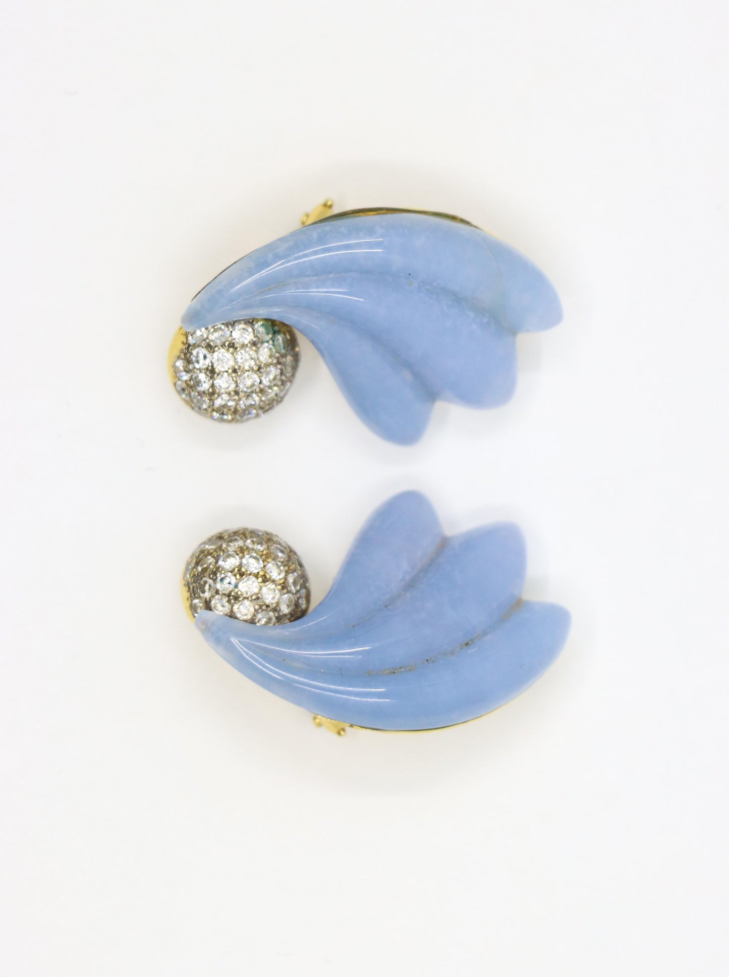 Vintage 18K Gold Blue Chalcedony Diamonds Earring