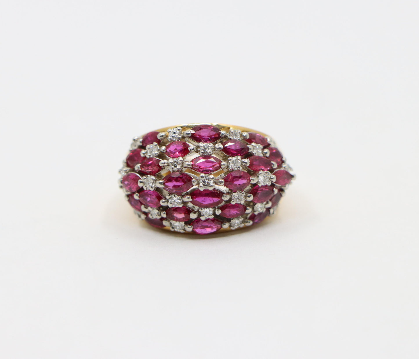 Vintage 18K Gold Ruby Diamond Ring