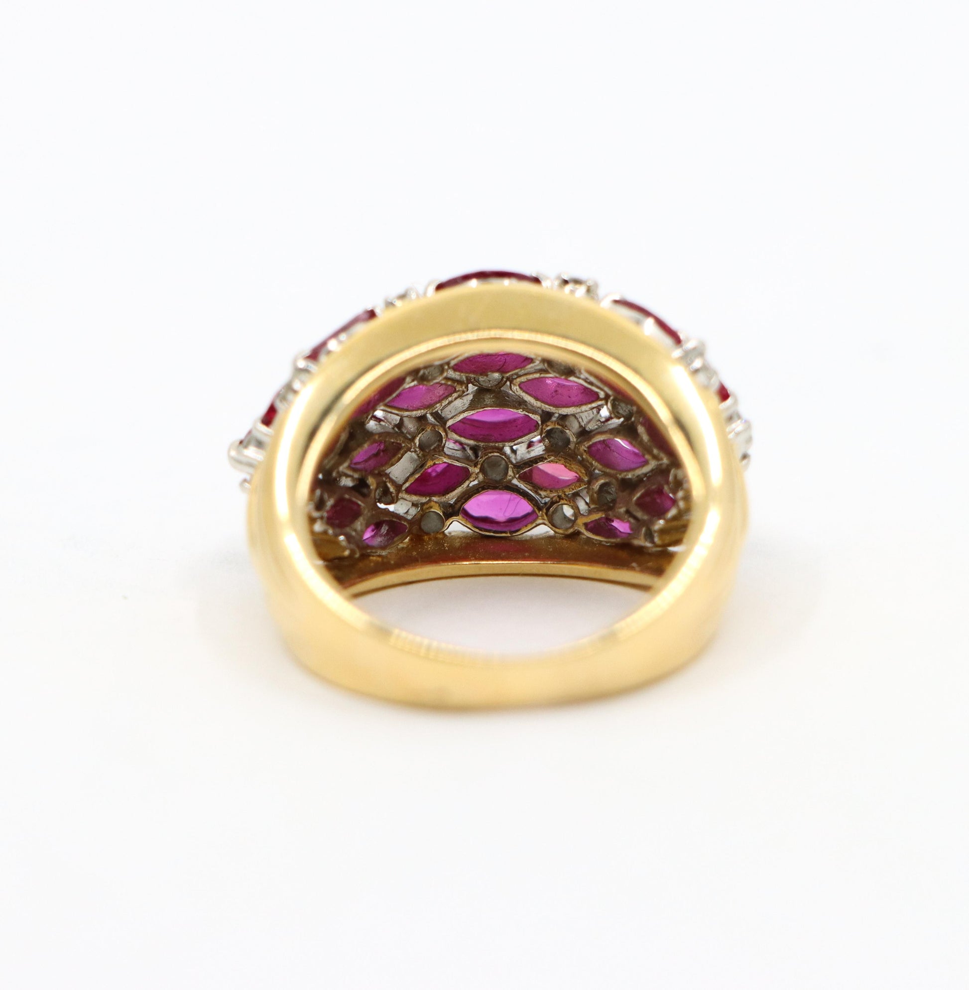 Vintage 18K Gold Ruby Diamond Ring