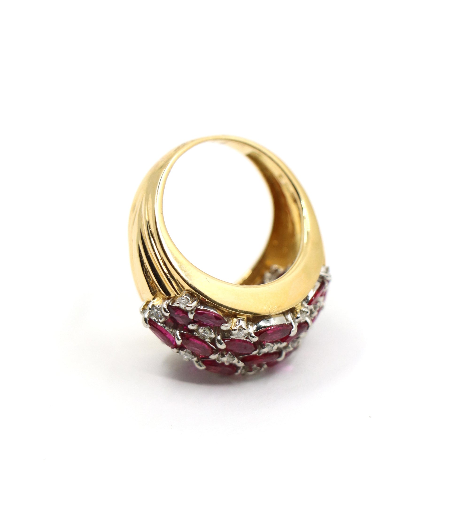 Vintage 18K Gold Ruby Diamond Ring