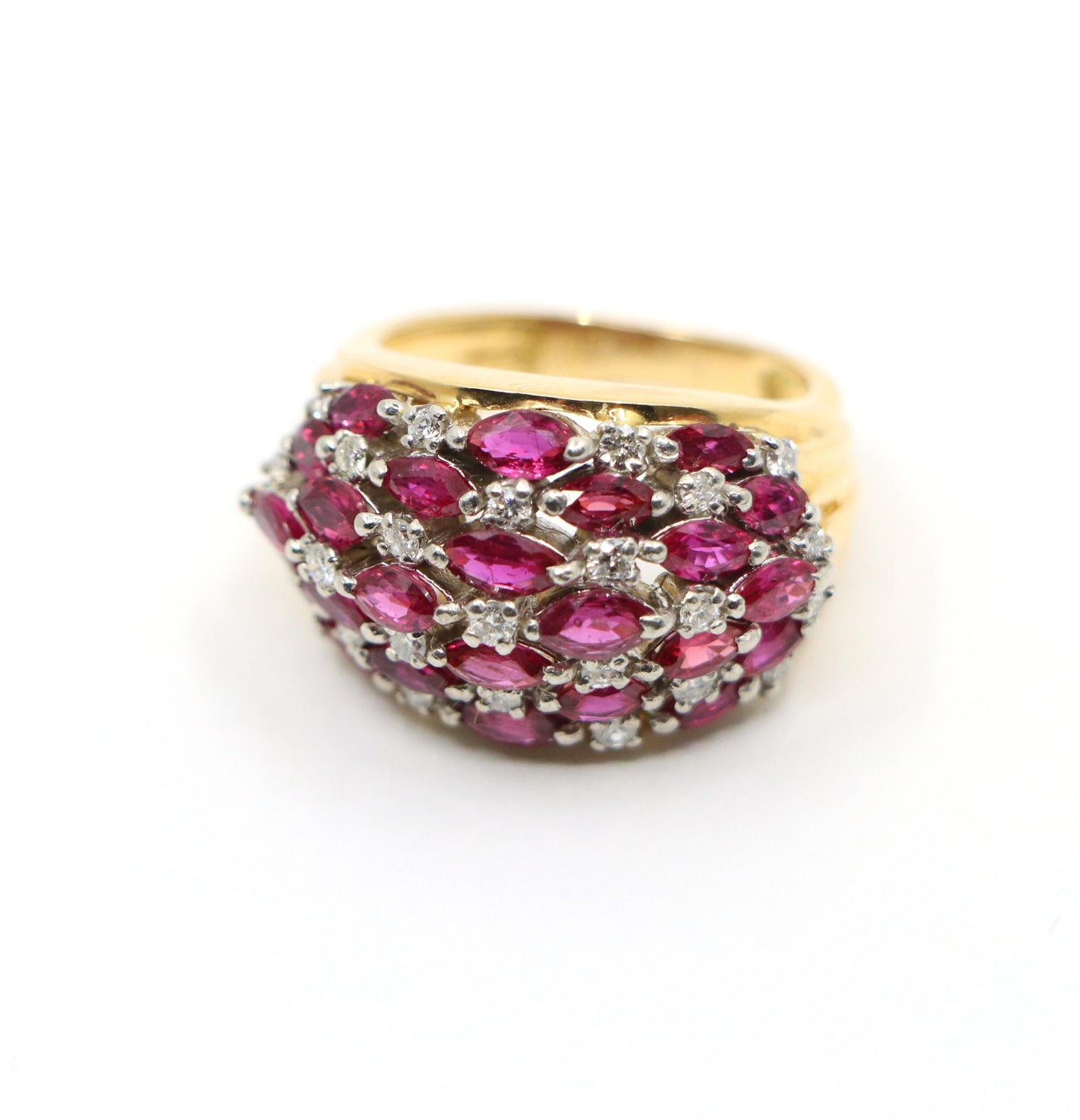 Vintage 18K Gold Ruby Diamond Ring