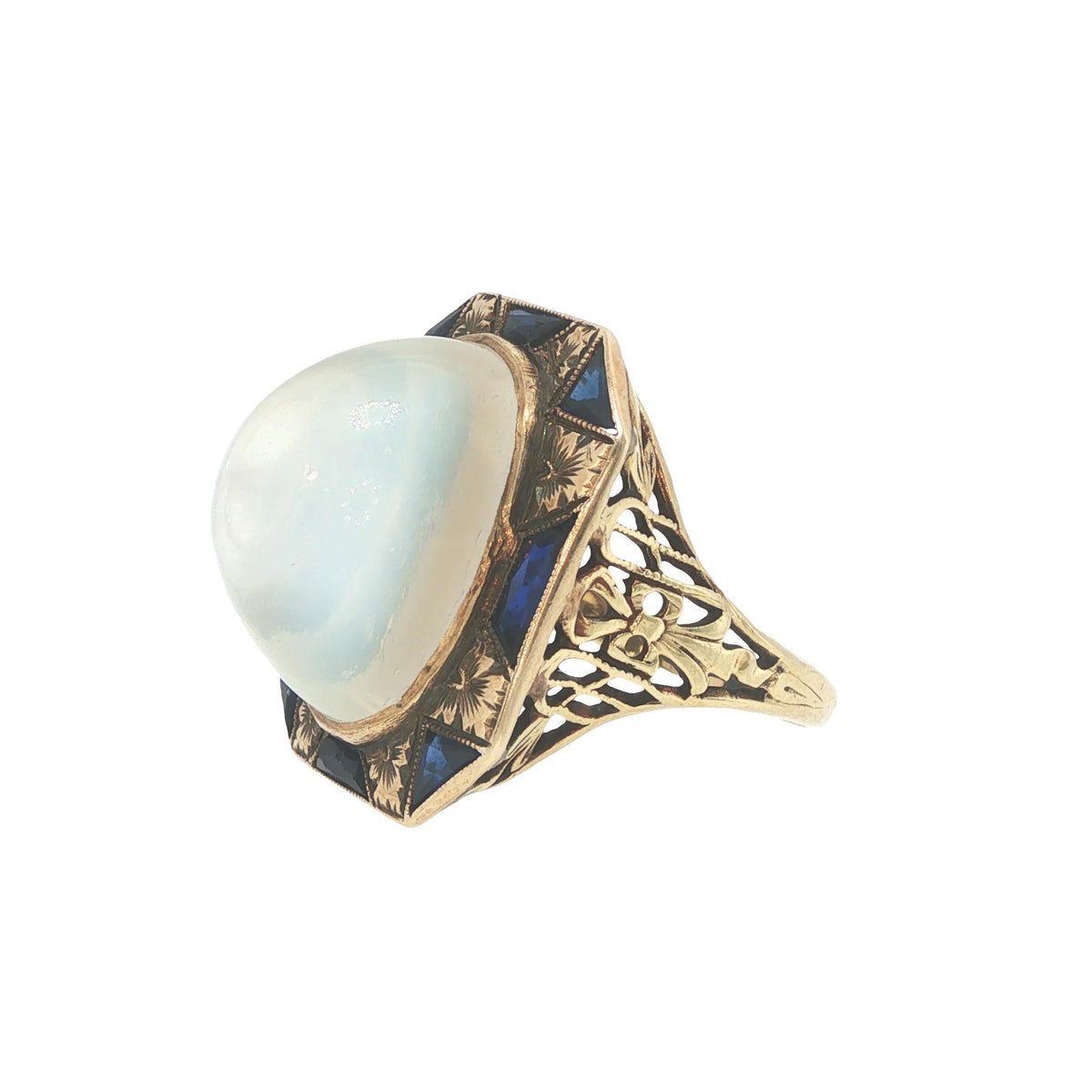 Art Deco 14k Gold Moonstone Cabochon Sapphire Ring