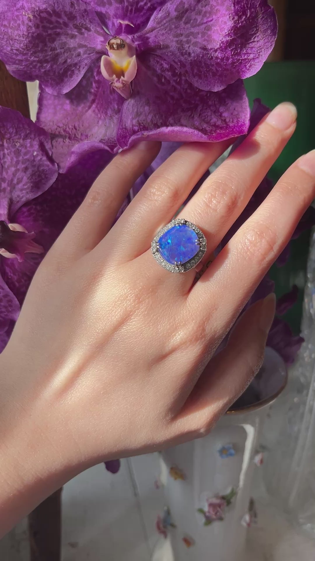 Vintage Platinum Diamond Boulder Opal Ring