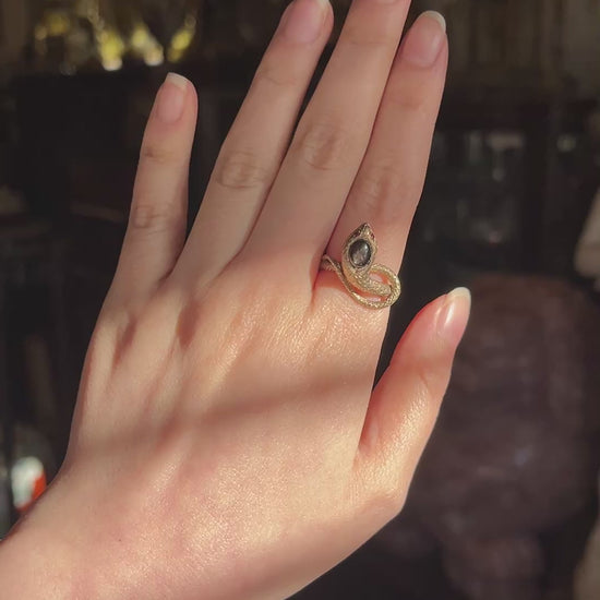 Antique Victorian 10K Gold Star Sapphire Snake Ring