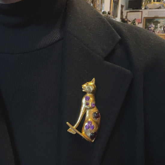 Vintage MOSELL Gold Tone Purple Rhinestone Cat Pendant