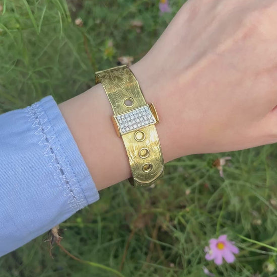 Zero by Torrini 18K Gold & Diamond Belt Form Bracelet