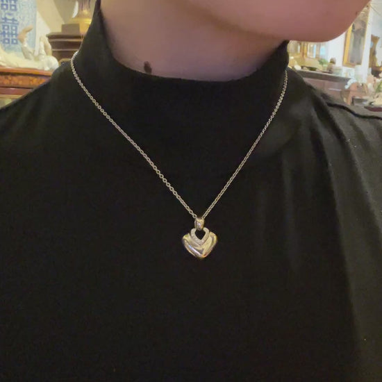 BVLGARI 18K White Gold Heart Shape Pendant Necklace