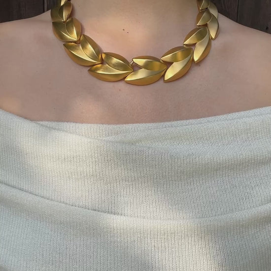 Vintage Givenchy Gold Tone Leafs Collar Necklace