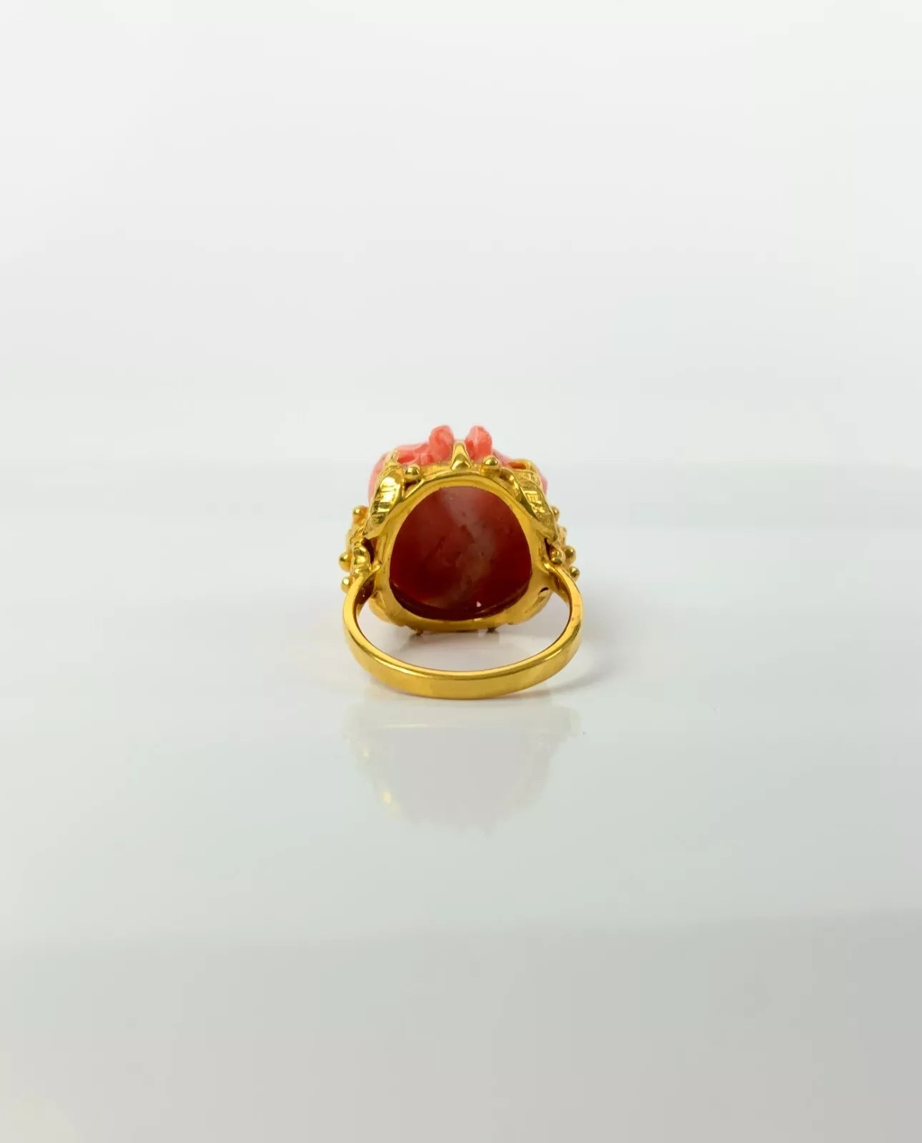 A Vintage 14K Gold Coral Flower Ring