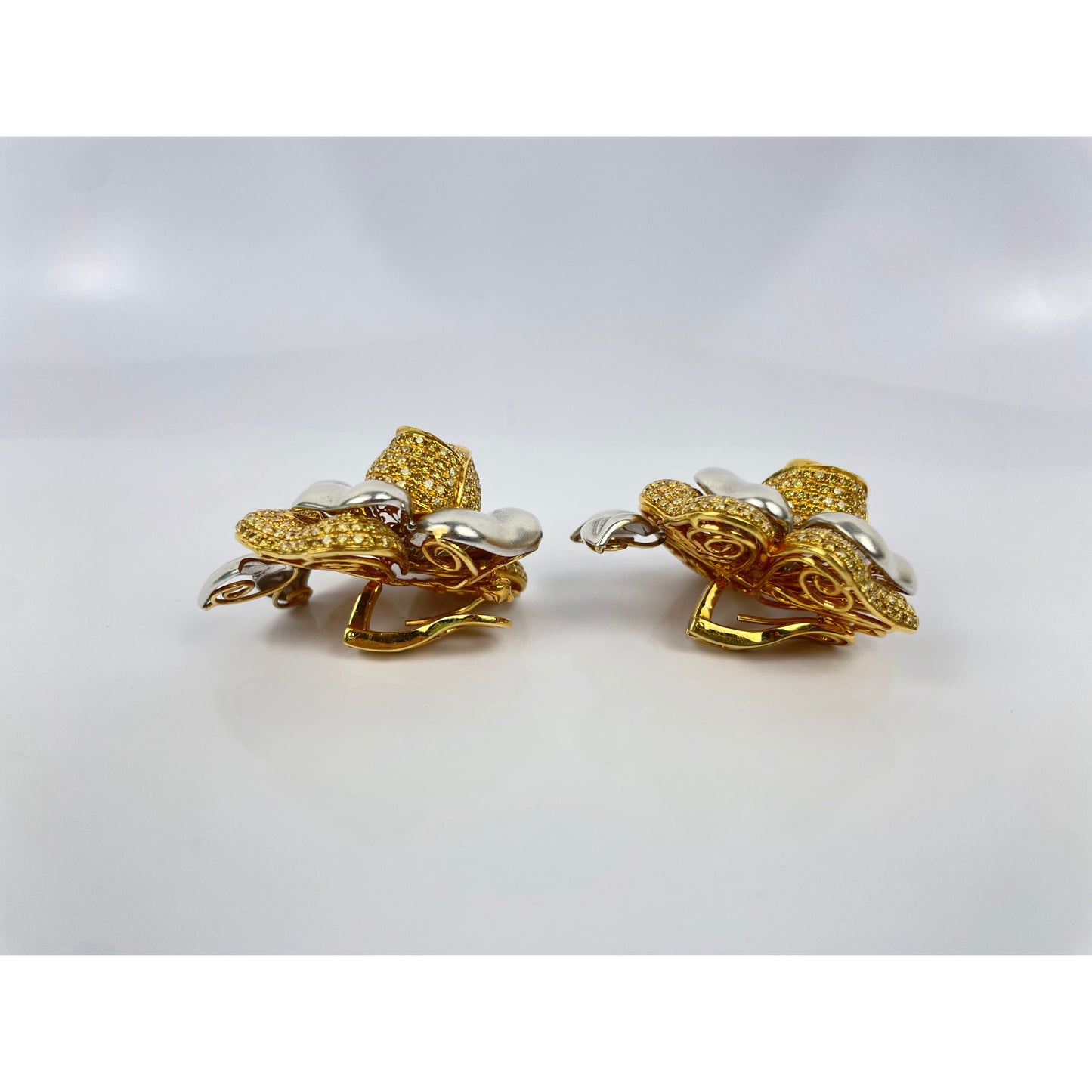 Pair of 18k Gold Yellow Diamond Pave Earrings