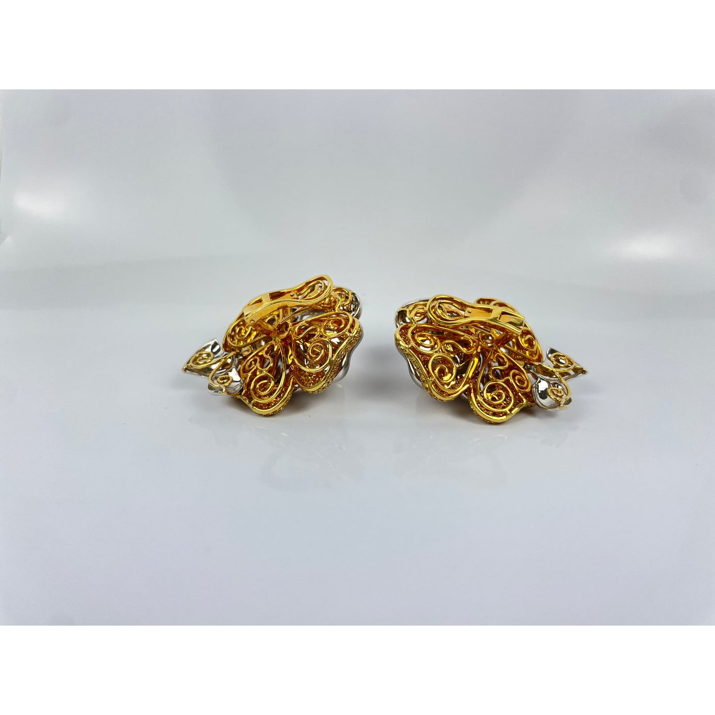 Pair of 18k Gold Yellow Diamond Pave Earrings