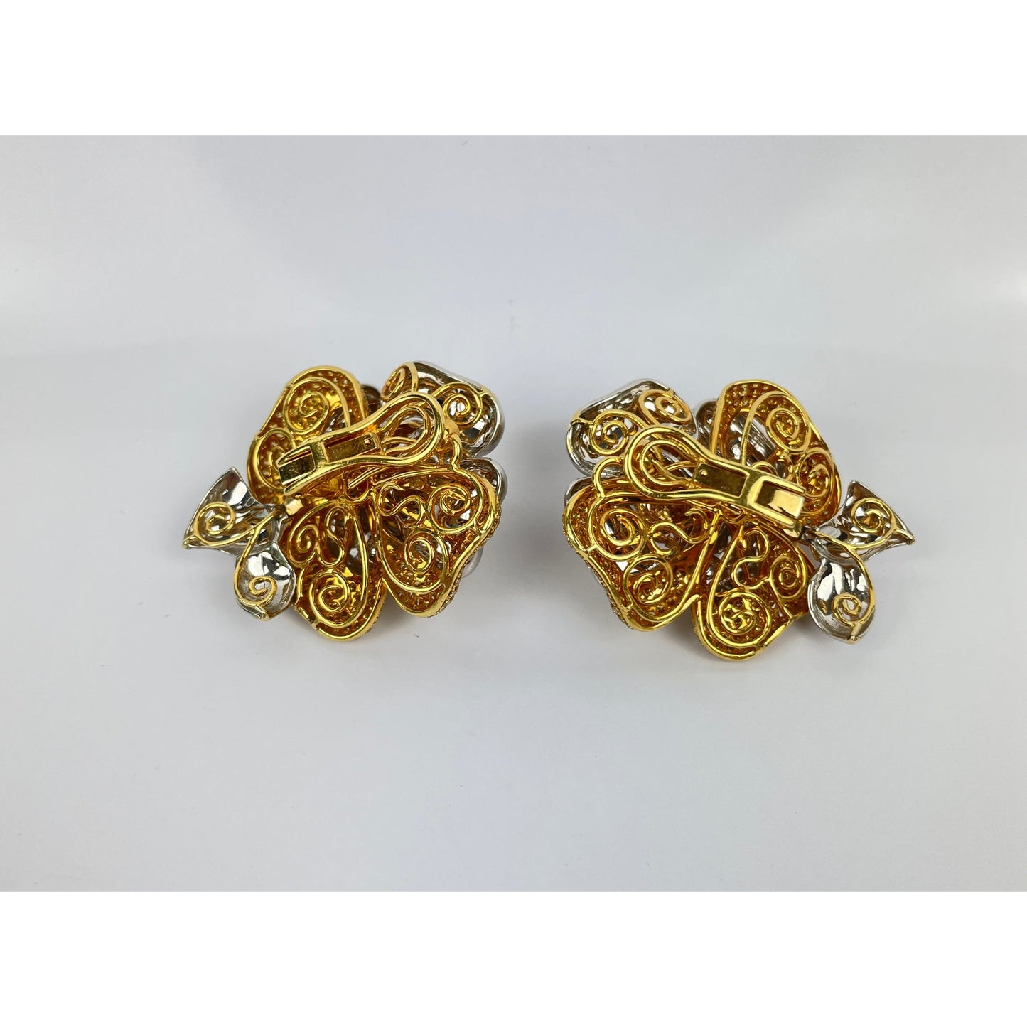 Pair of 18k Gold Yellow Diamond Pave Earrings