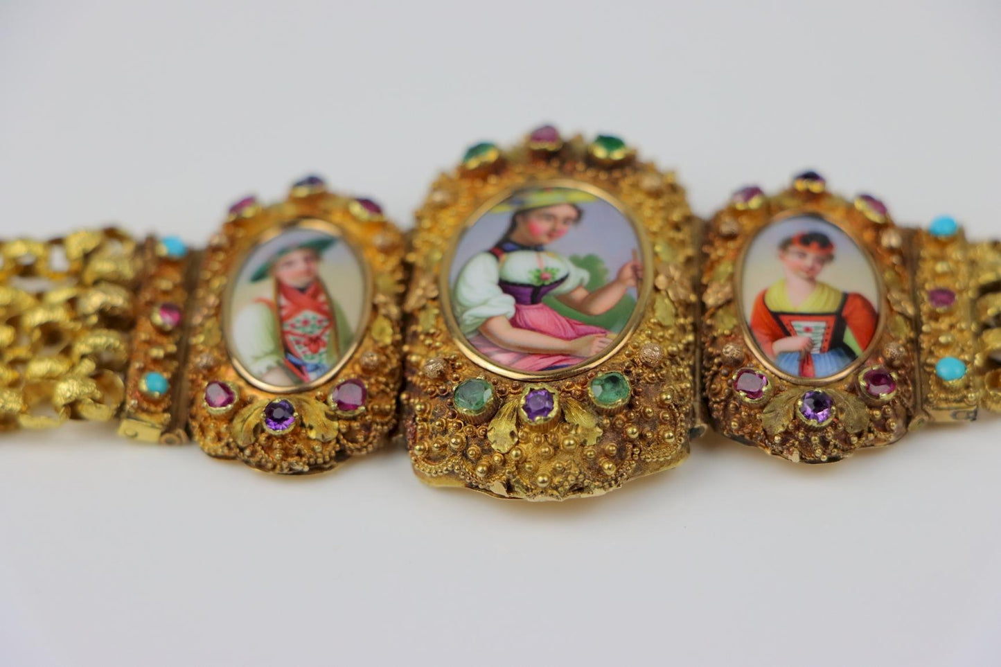 Antique Schvitz Berne Grisons 18K Gold Gem set Portrait Bracelet