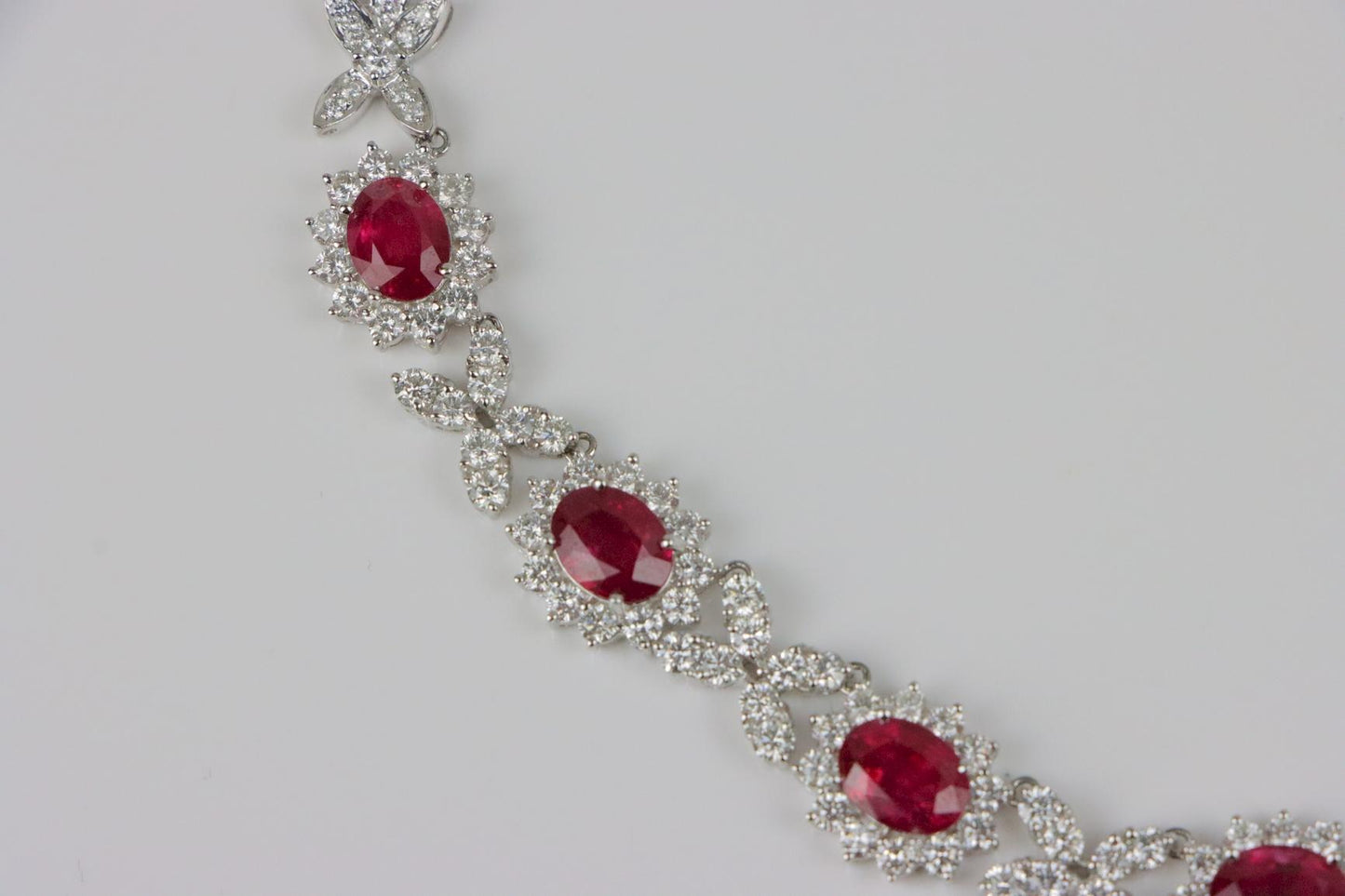 GIA Certified Burma Ruby Pidgeon Blood Diamond 18K Gold Necklace