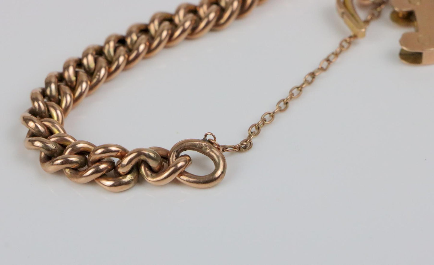 Victorian 9K Gold Heart Lock Bracelet