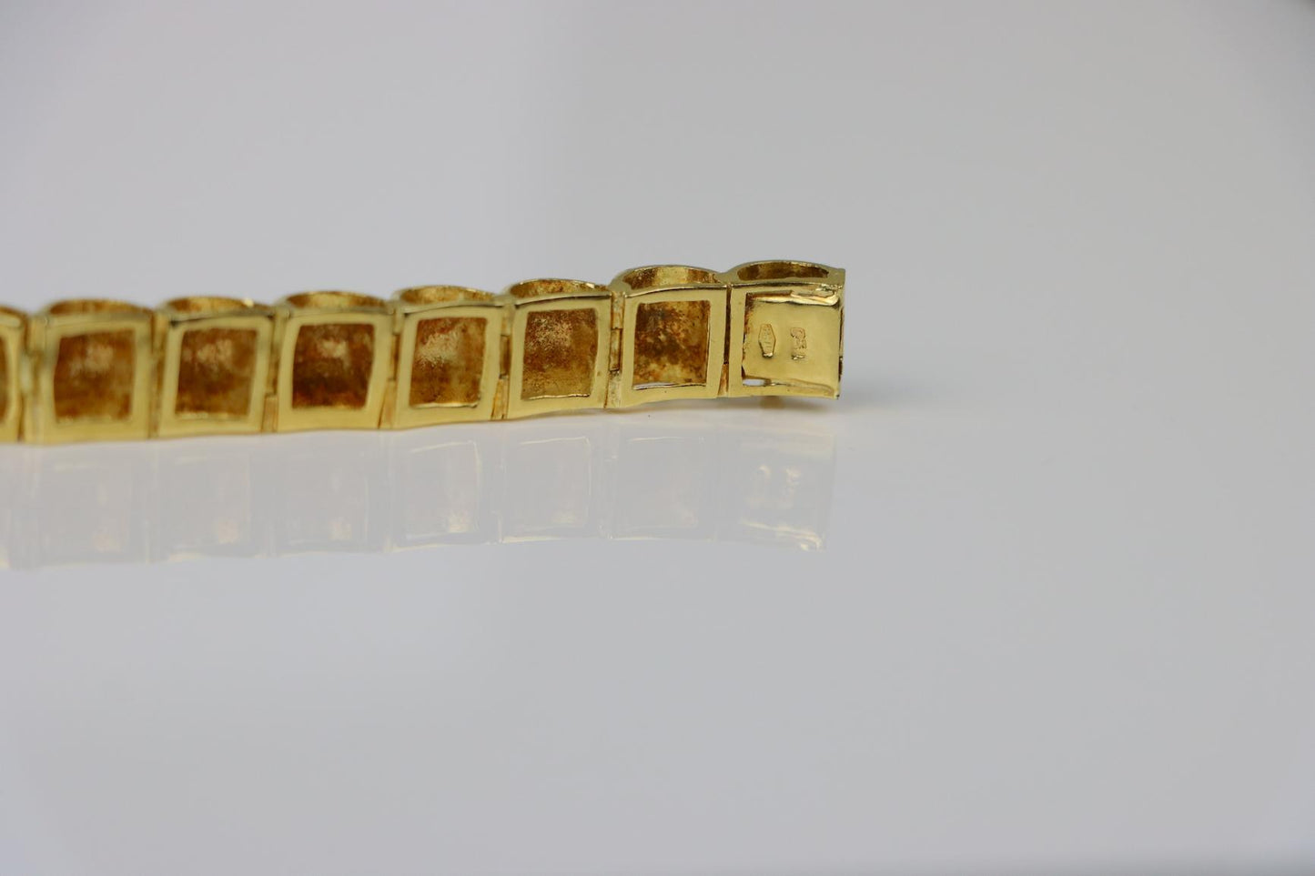 Vintage 18K Gold Enamel Bracelet