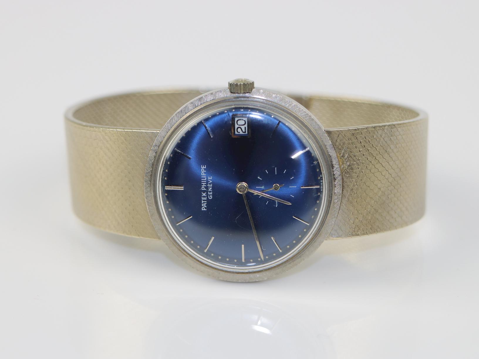 Rare Patek Philippe 18K White Gold Blue Dial Mesh Bracelet Watch CALATRAVA 3445