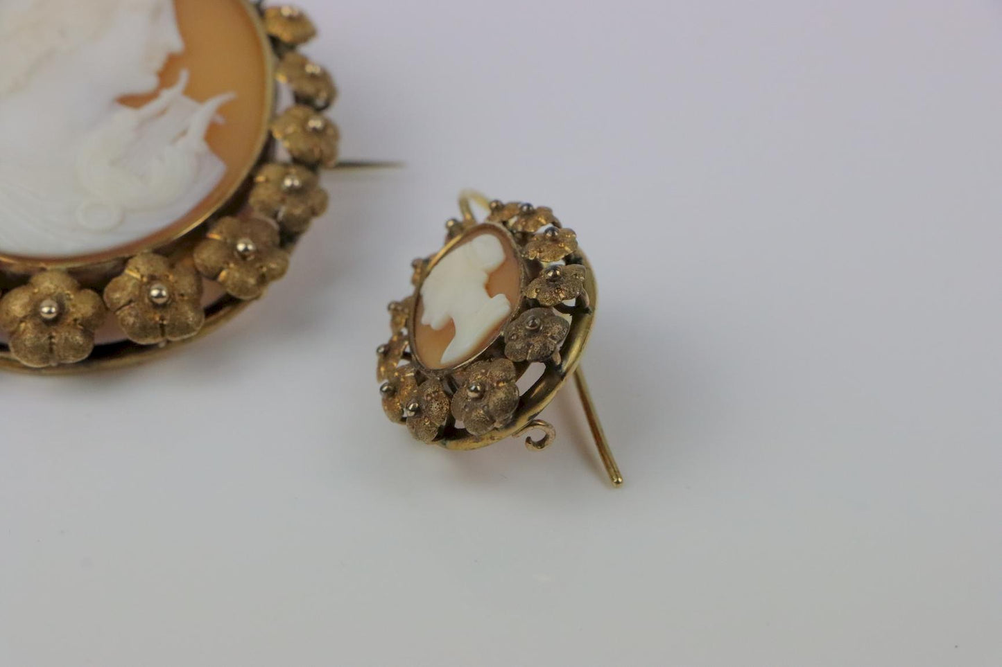 Antique 14K Gold Cameo Set