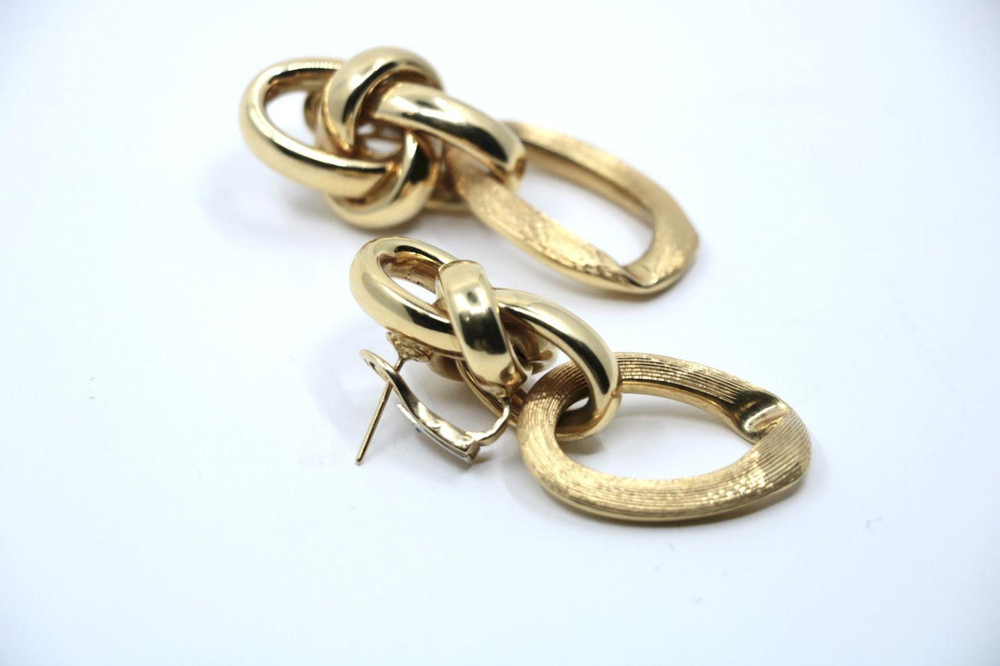 Vintage 18K Gold Circle Link Dangling Earrings