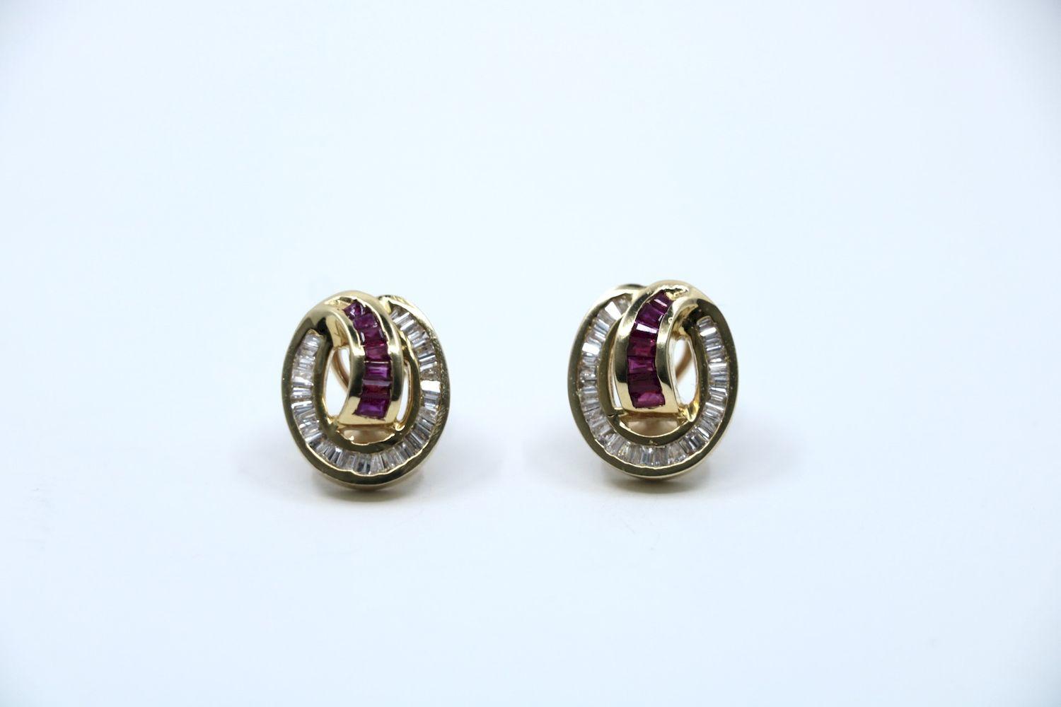 Vintage 14K Gold Ruby Diamond Stud Earring