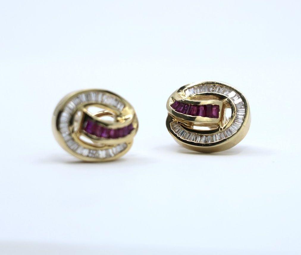Vintage 14K Gold Ruby Diamond Stud Earring