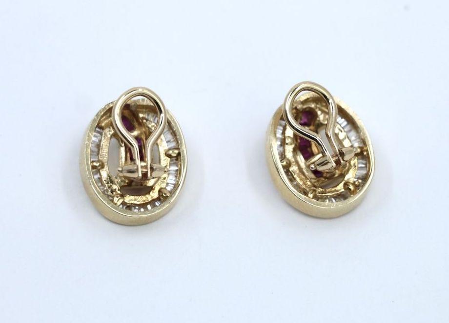 Vintage 14K Gold Ruby Diamond Stud Earring