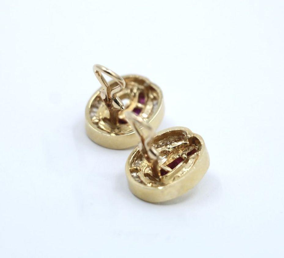 Vintage 14K Gold Ruby Diamond Stud Earring