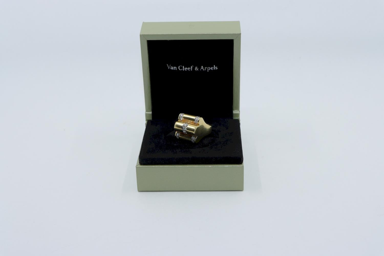 Van Cleef & Arpels Modernist Vintage 18K Gold Diamond Ring