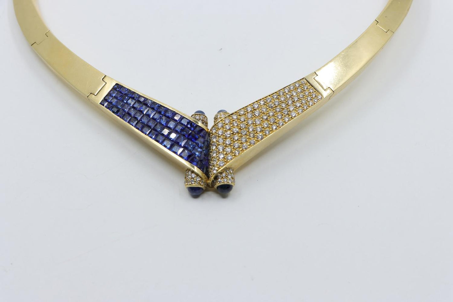 Vintage 18K Gold Sapphire Diamond Torque Necklace