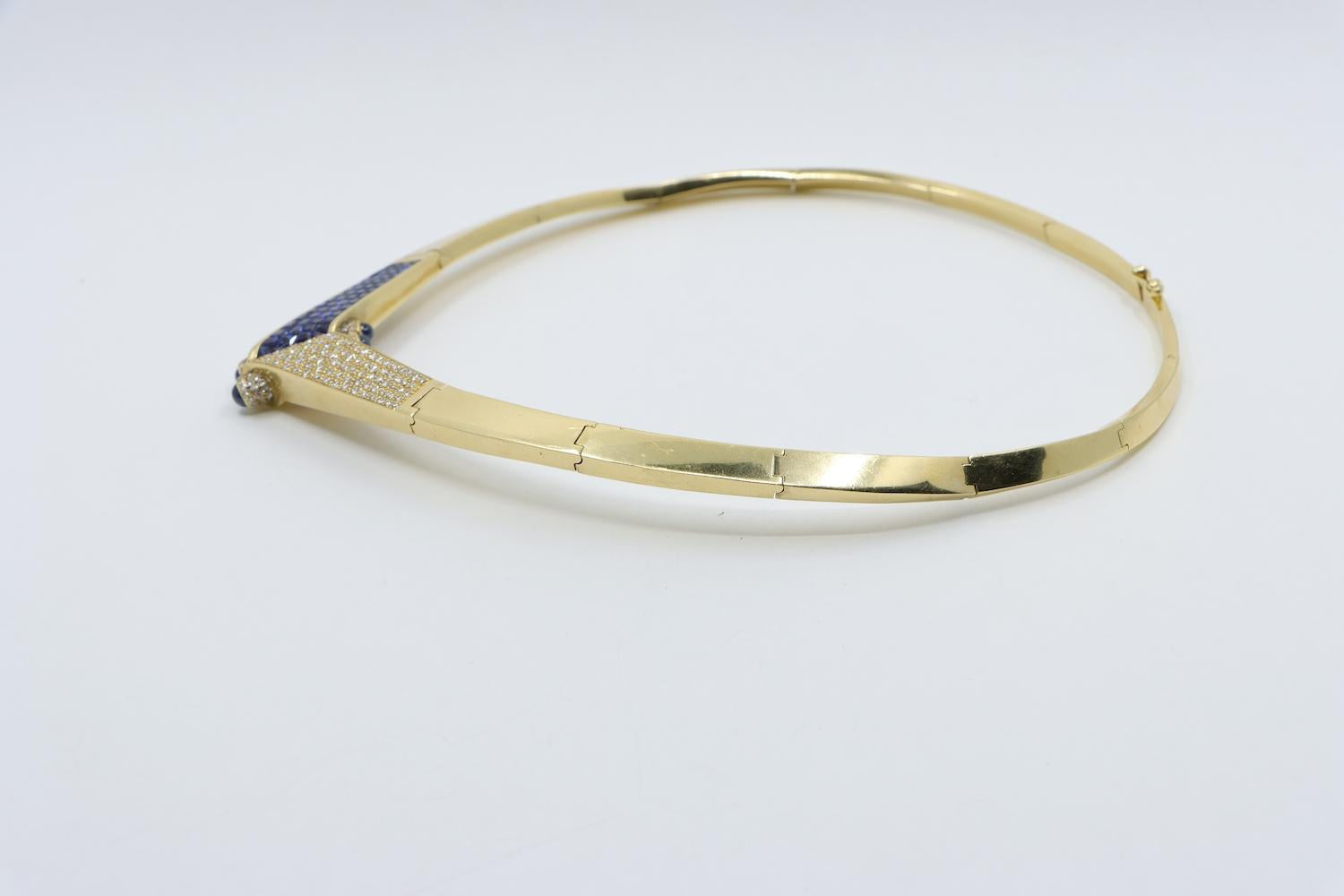 Vintage 18K Gold Sapphire Diamond Torque Necklace