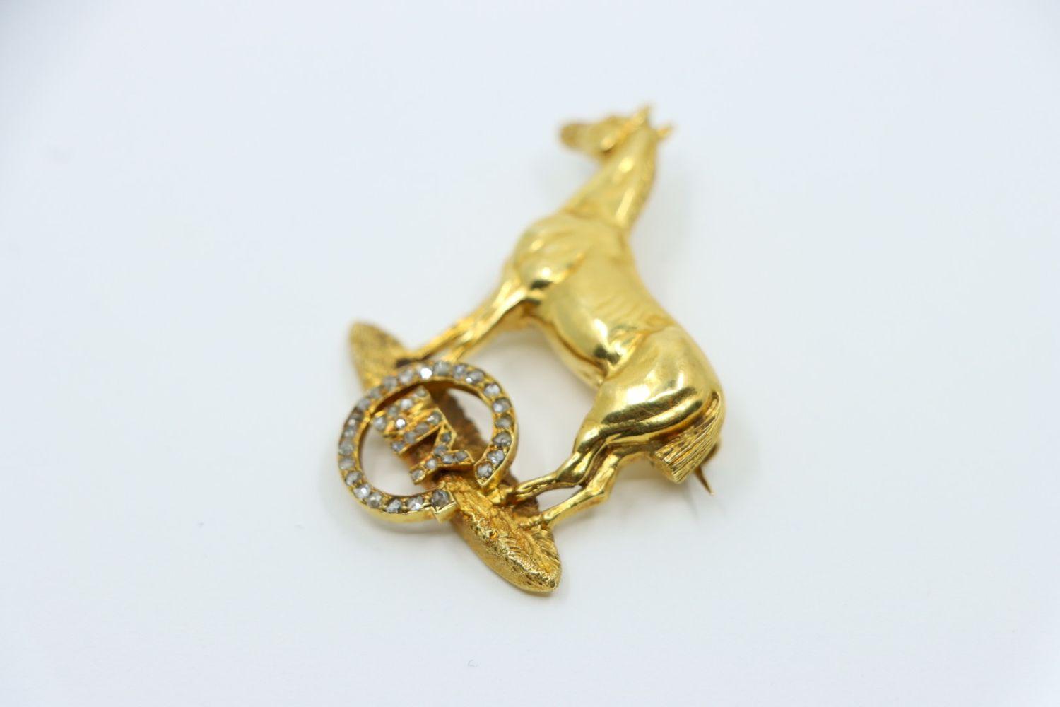 Victorian 18K Gold Horse Brooch Pin