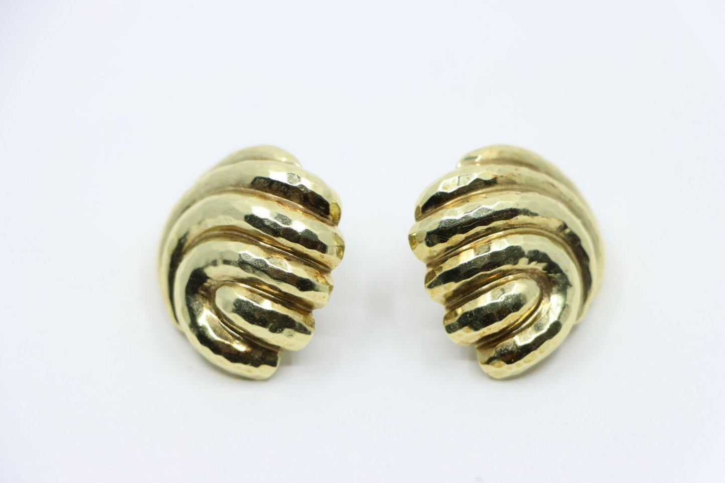 Vintage 14K Gold Shell Shape Earrings