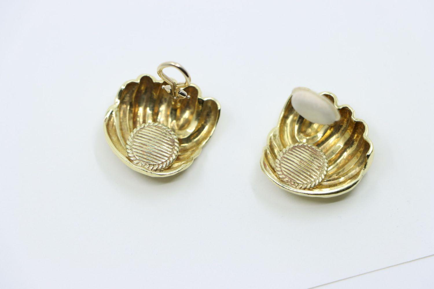 Vintage 14K Gold Shell Shape Earrings